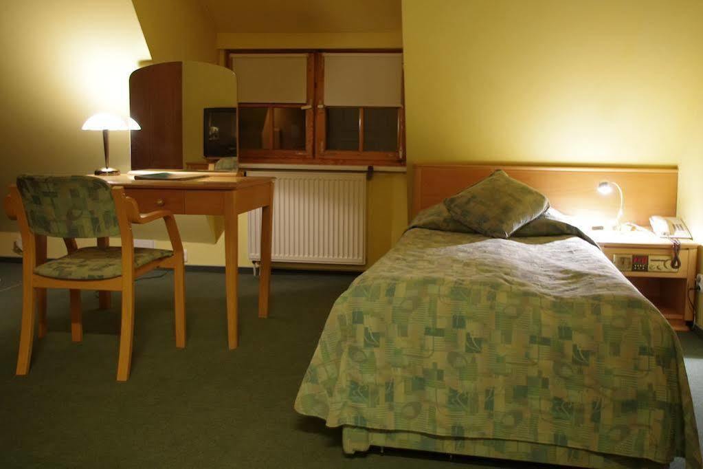 Hotel Gromada 2*